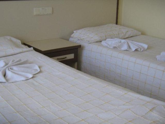 Oya Apartments Kusadası Exteriör bild