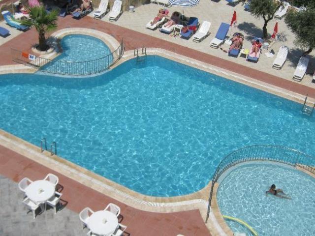 Oya Apartments Kusadası Exteriör bild