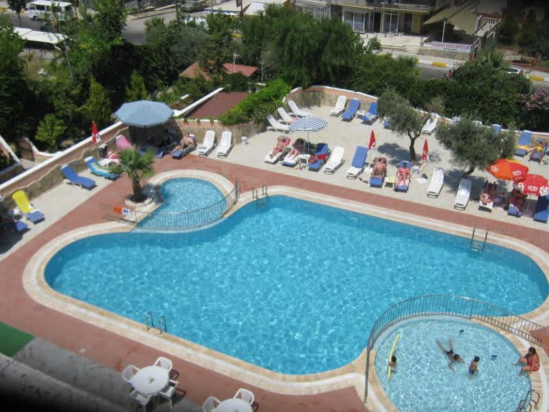 Oya Apartments Kusadası Exteriör bild